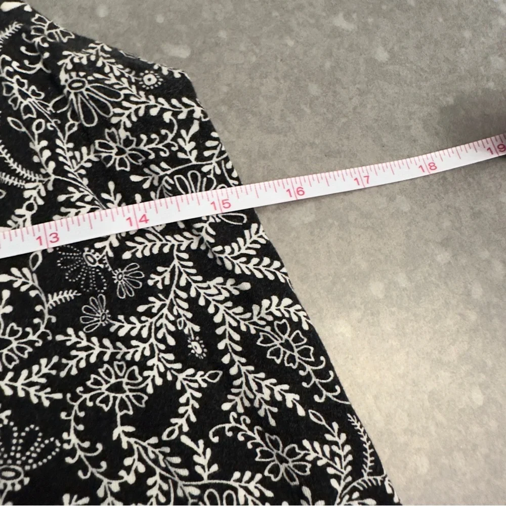 Old Navy Women Dress - Picture 4 of 5